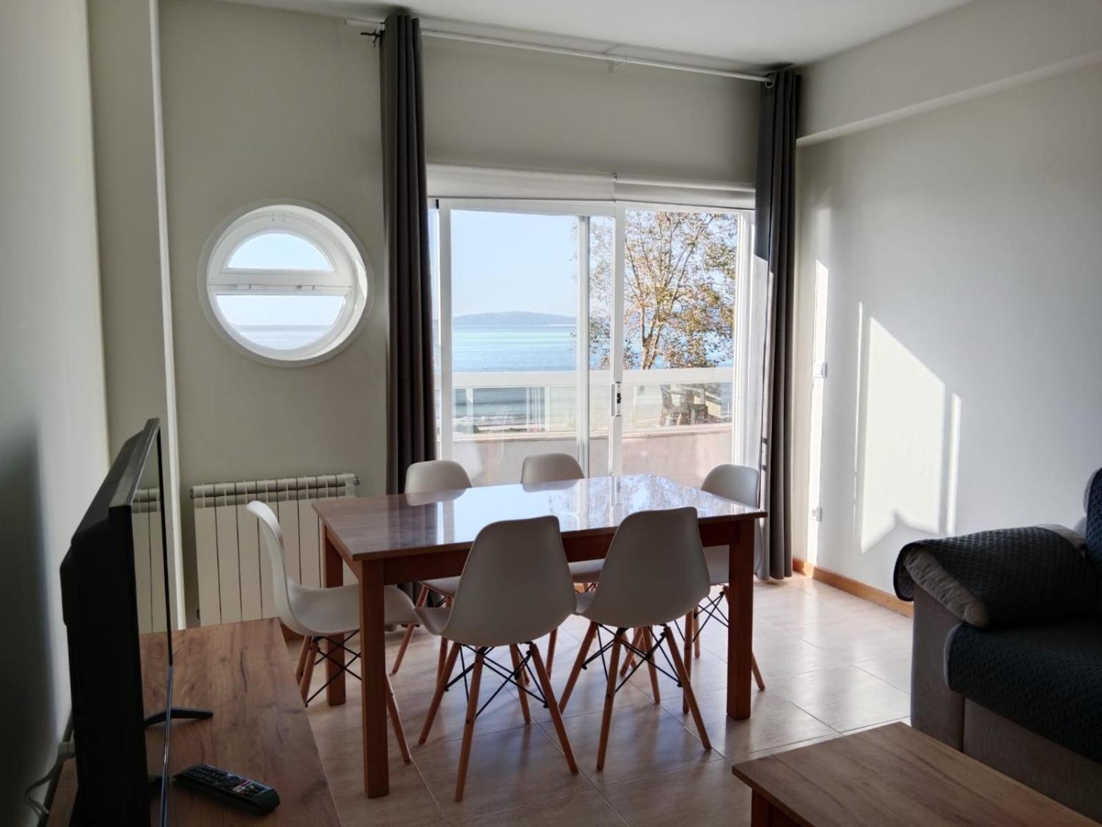 Primera Linea De Playa Samil Costa Con Garaje Incluido Vigo Extérieur photo